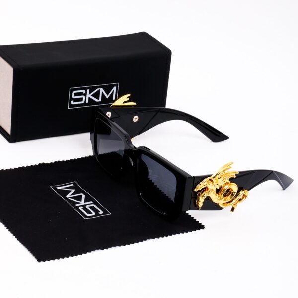 2HD Box Set (Album + Glasses) - Image 3